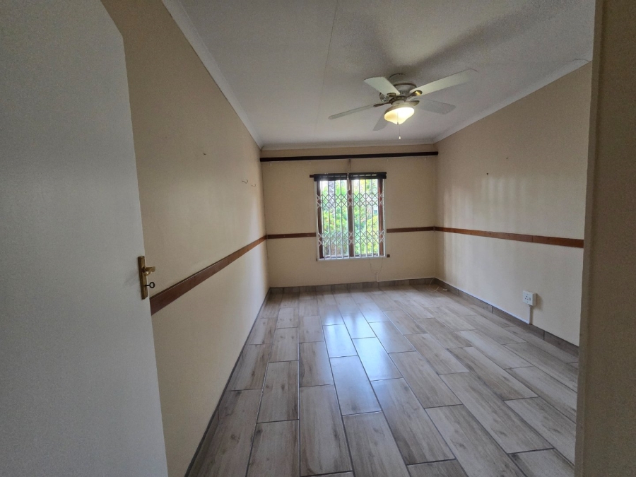 3 Bedroom Property for Sale in Pentagon Park Free State